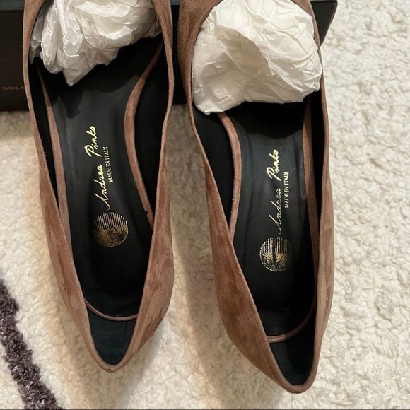 Andrea Pinto’s Moxie Mocha Suede kitten Heels 👠 - Picture 9 of 10